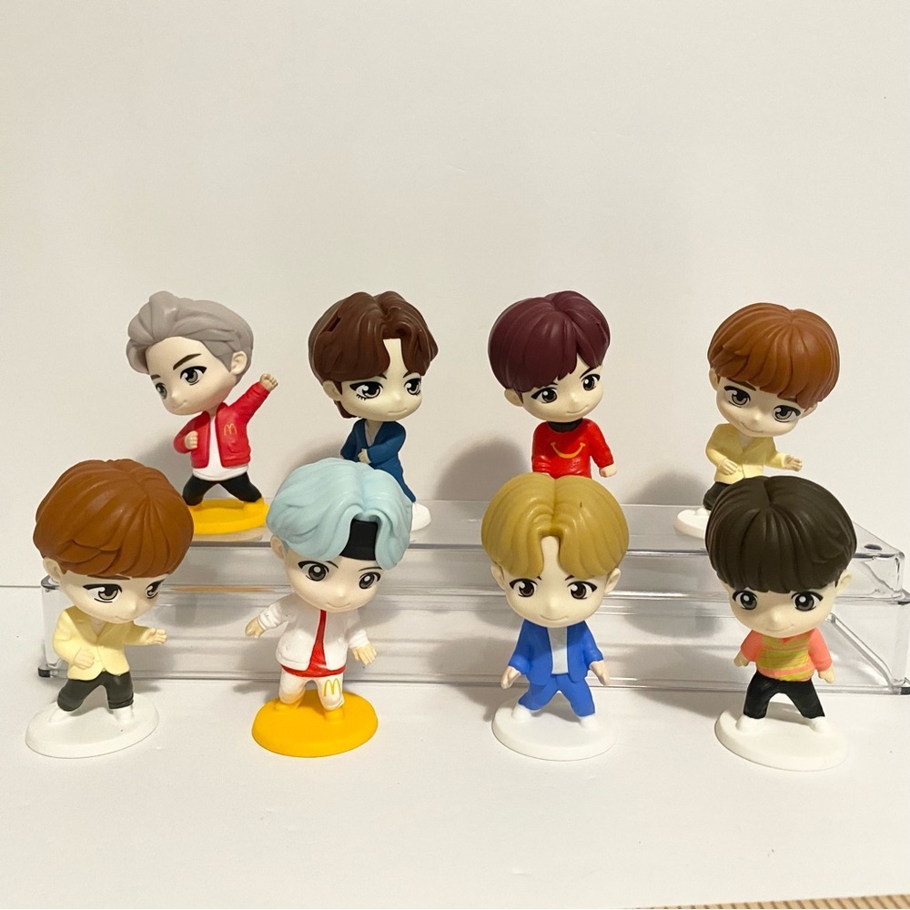 Mcdonald’s x Tiny Tan BTS Happy Meal Toy K Pop Action Figure Lot